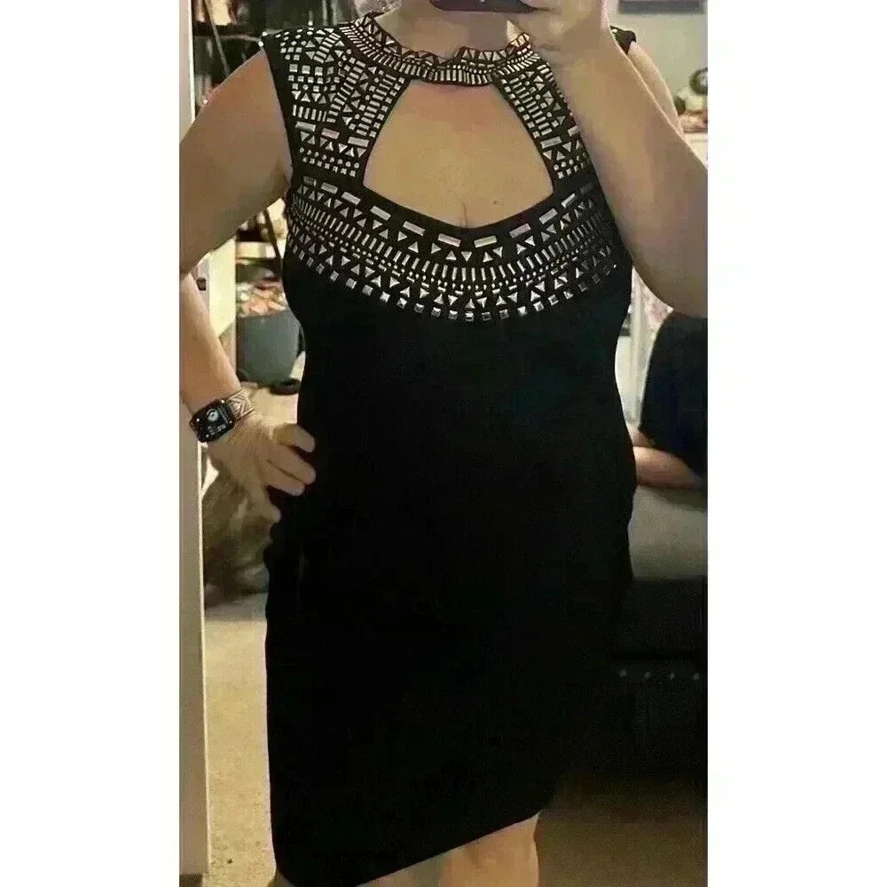 Bebe Black Body Con Dress Metallic Accents Choker Neck Size M - Picture 4 of 4